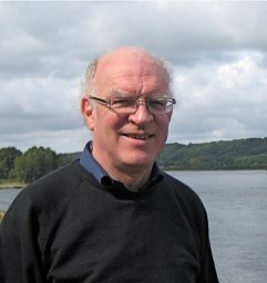 Healthcare workers’ informal uses of mobile phones and other mobile